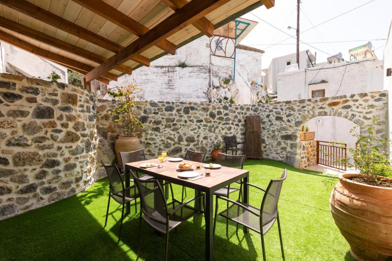 Mirthia Apartments Πλακιάς Εξωτερικό φωτογραφία